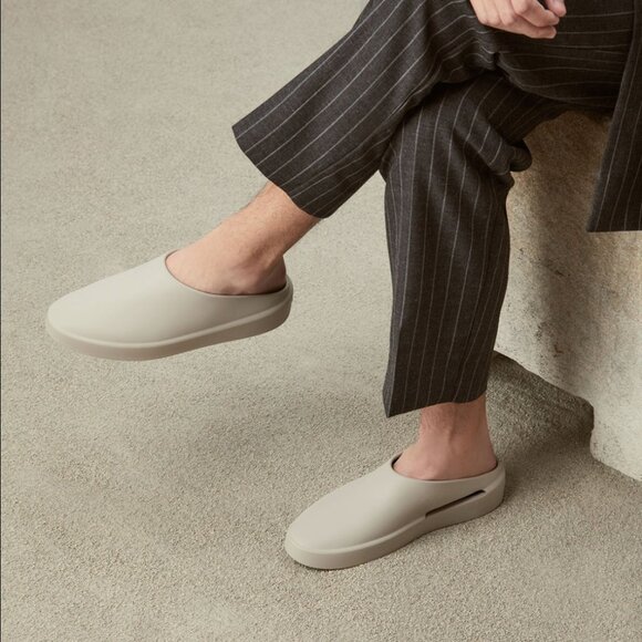 Fear Of God Men's The California in Cement - Picture 11 of 11